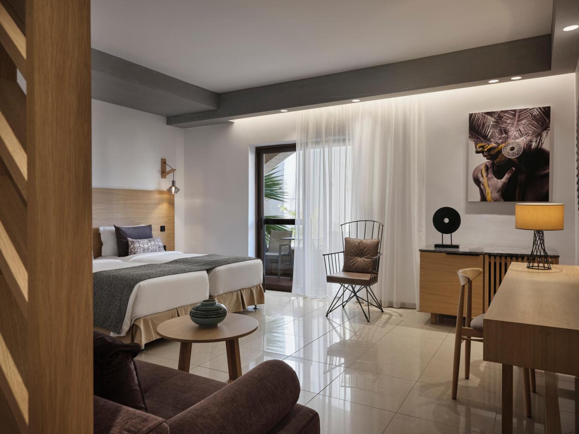 Atlantica Caldera Palace Hersonissos  Dış mekan fotoğraf