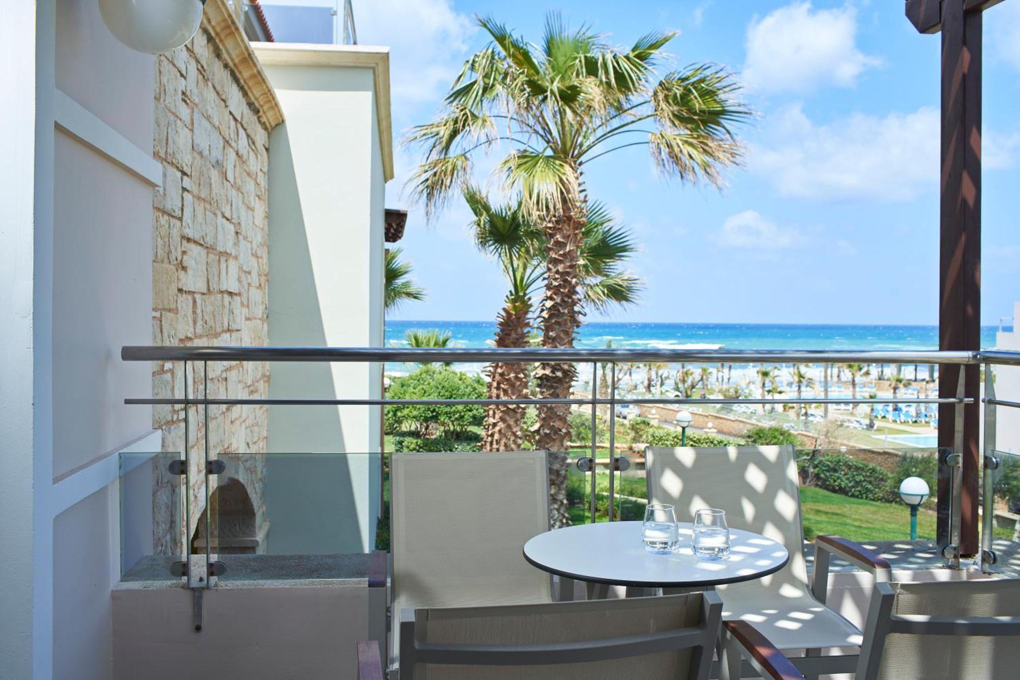 Atlantica Caldera Palace Hersonissos  Dış mekan fotoğraf